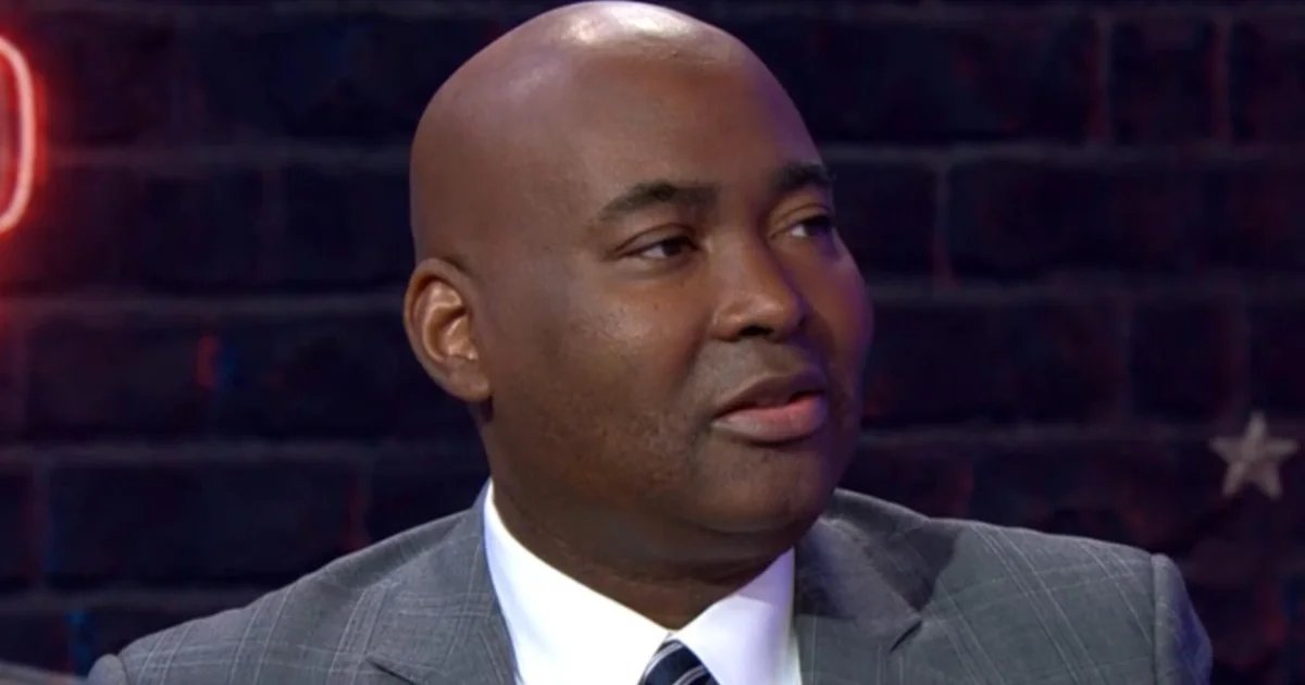 O ex-presidente do DNC, Jaime Harrison, defende manter a Carolina do Sul como a primeira primária de 2028